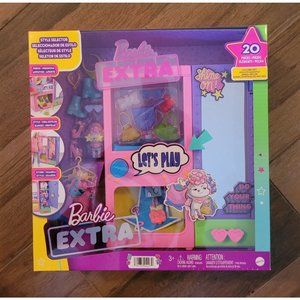 Barbie Extra Surprise Fashion Playset--20 Pieces Including Poodle 2022